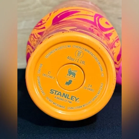 STANLEY 40oz Quencher - Picture 8 of 10